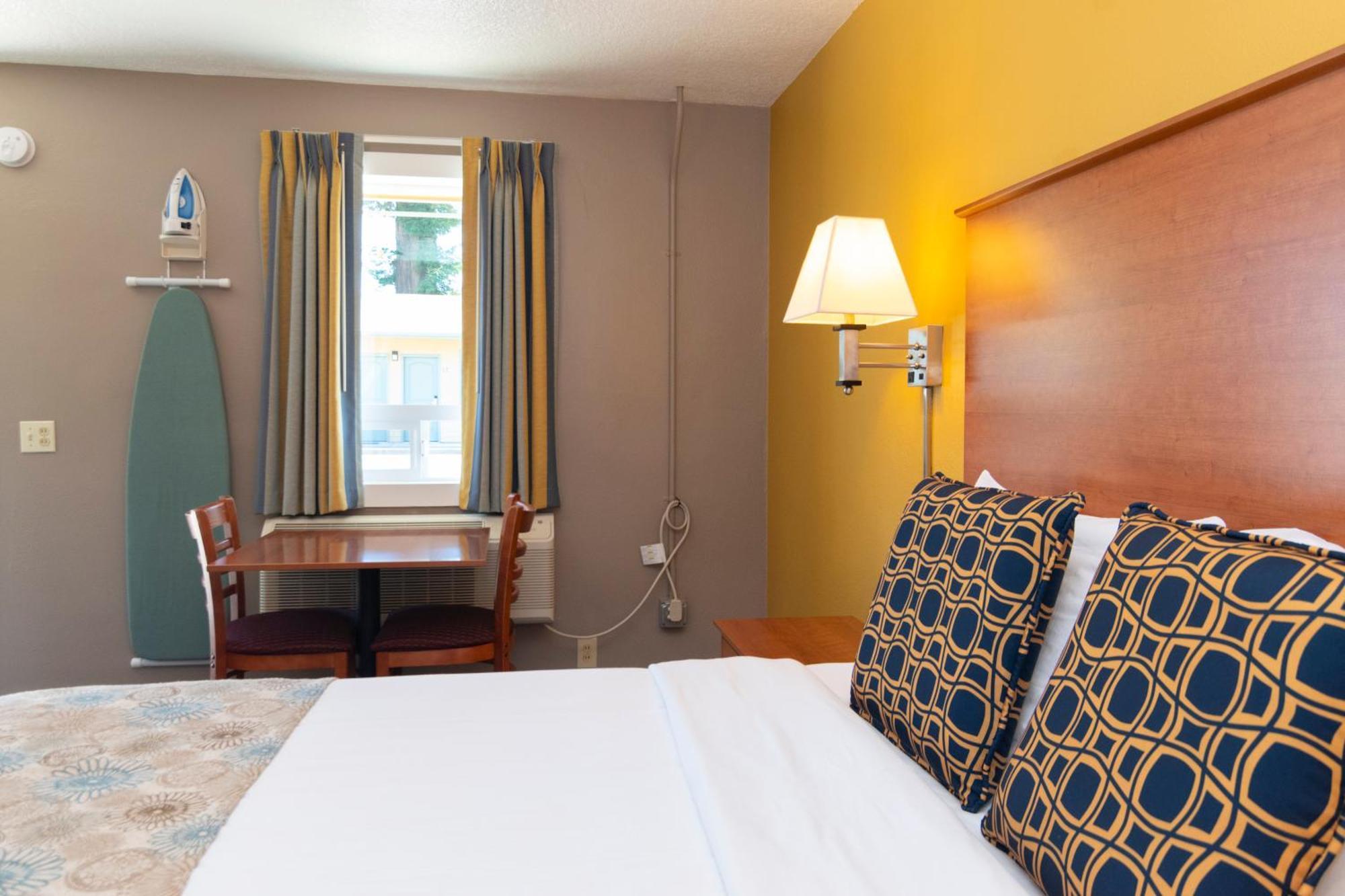 Nordic Inn And Suites Портленд Экстерьер фото