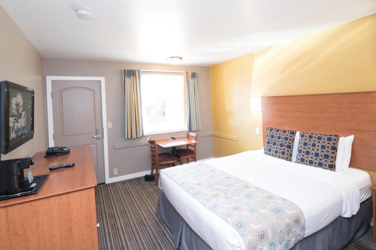 Nordic Inn And Suites Портленд Экстерьер фото